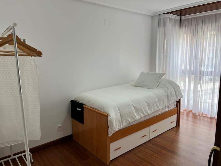 Piso Acogedor Y Centrico Lägenhet Santoña Exteriör bild